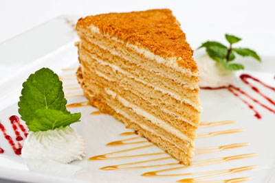 Торт "Медовик": классический рецепт с фото пошагово